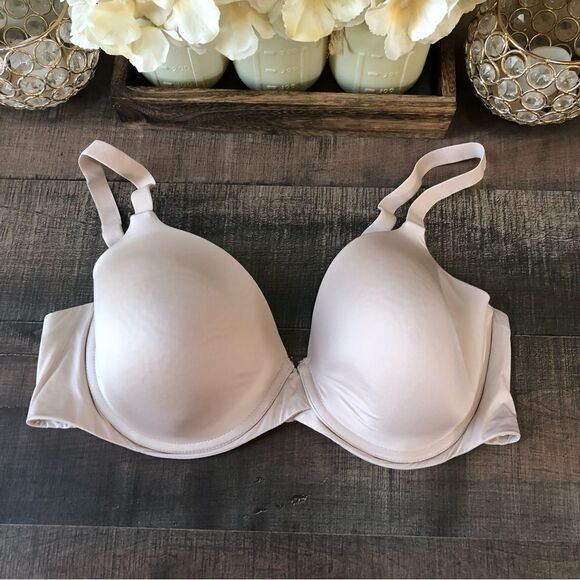 Maidenform Soft Pink and Charcoal Bras - Picture 10 of 13